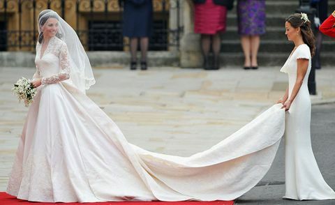 केट मिडलटन ने अपने बड़े दिन पर दूसरी शादी की पोशाक पहनी थी