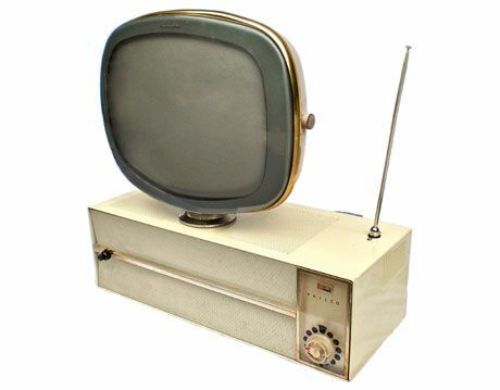 पुराना टेलीविजन सेट