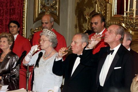 ब्रिटिश शाही परिवार में शादी करने के बारे में तथ्य