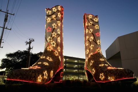 दुनिया के सबसे बड़े चरवाहे जूते