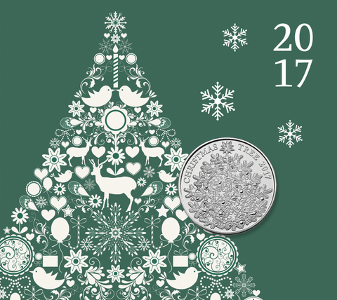 रॉयल टकसाल का अनावरण रजत £ 5 क्रिसमस ट्री सिक्का 2017