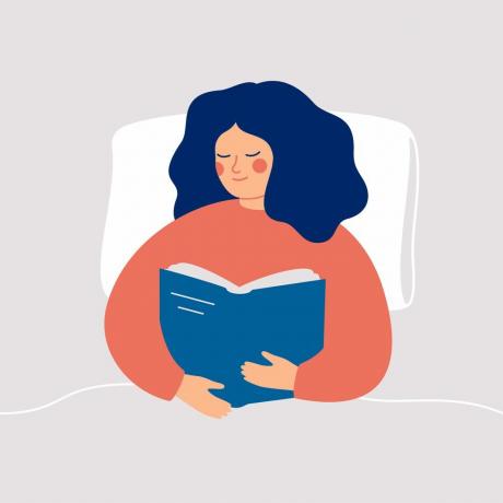खुश महिला रात या सुबह बिस्तर पर आनंद के साथ किताब पढ़ती है पुस्तक चिकित्सा सत्र मानसिक स्वास्थ्य अवधारणा वेक्टर चित्रण